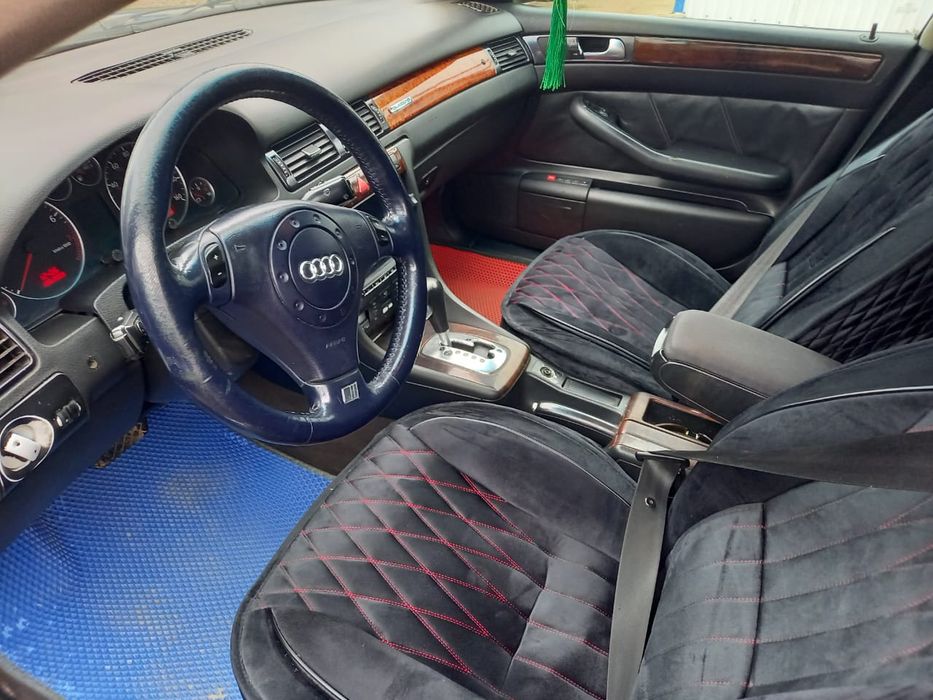 Машина Ауди А6 продается