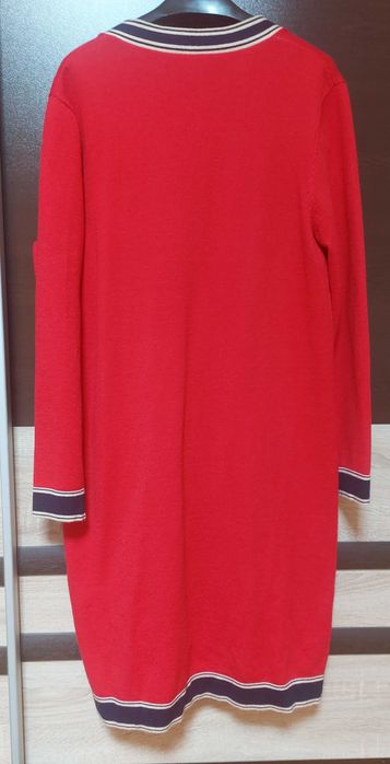 кардиган/жилетка в червен цвят НОВА