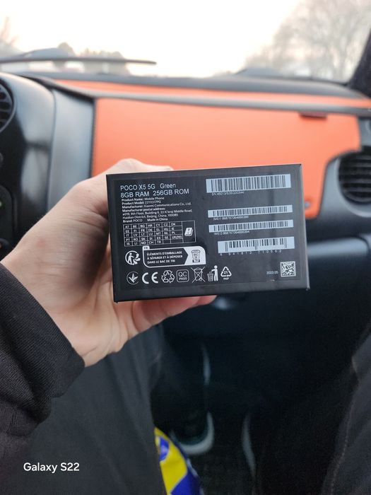 Poco x5 5g 8gb 256gb radnoy steklosida sal singan joyi bor