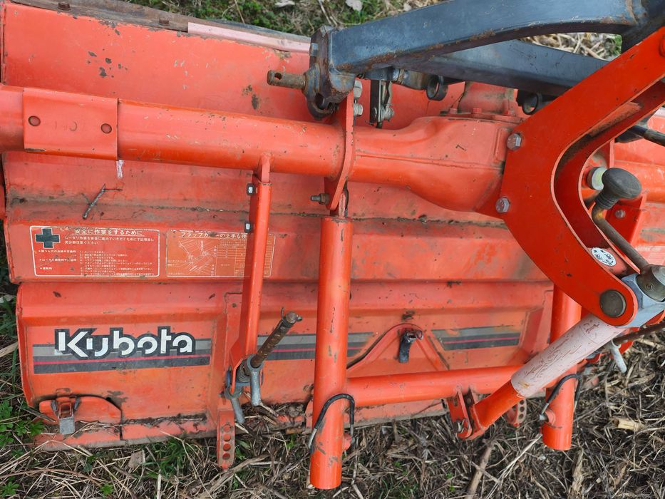 Freza de pamant japoneza Kubota