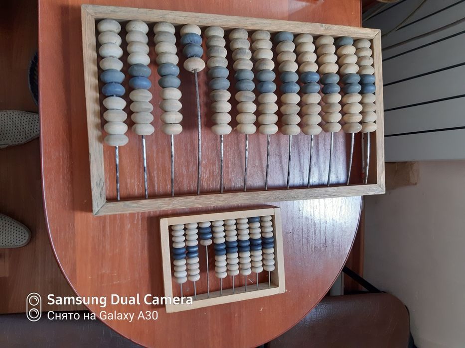 Продам счетную машинкуФеликс.