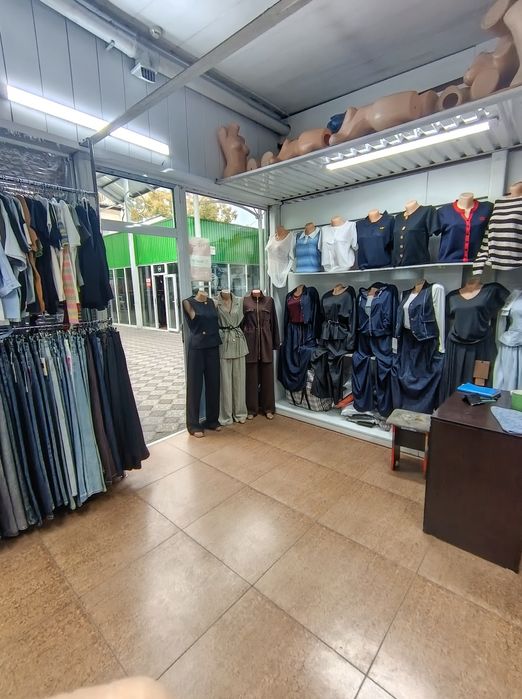 Продам бутик с оборудованием