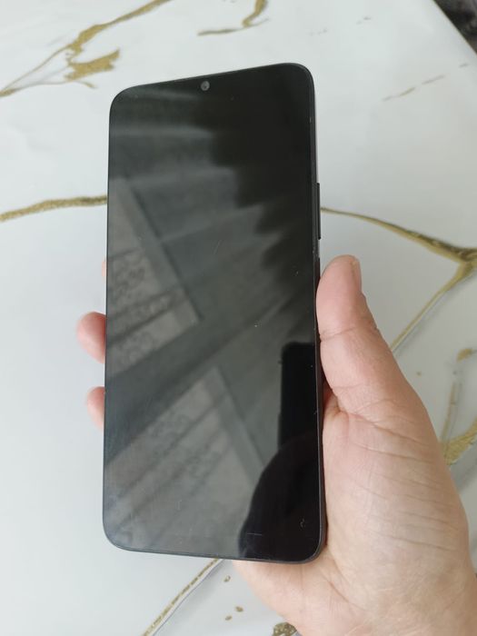 Срочно продам телефон