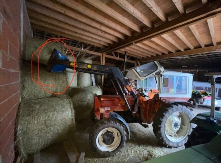 Vând tractor Fiat 600 DTC cu încărcător frontal Stoll