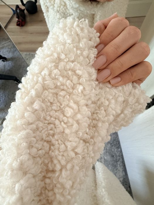 Тэдди шубка белого цвета