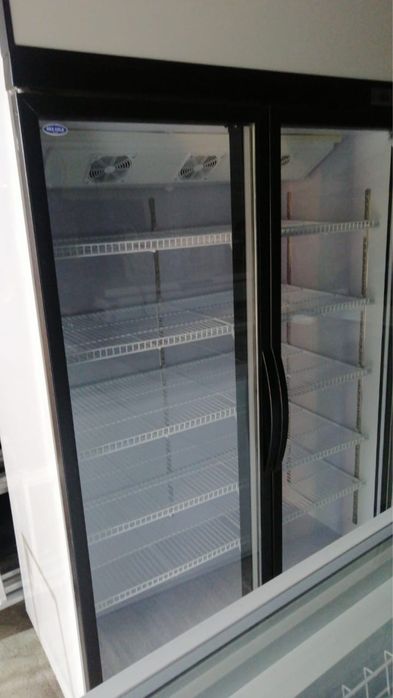 Продаю морозильные камеры