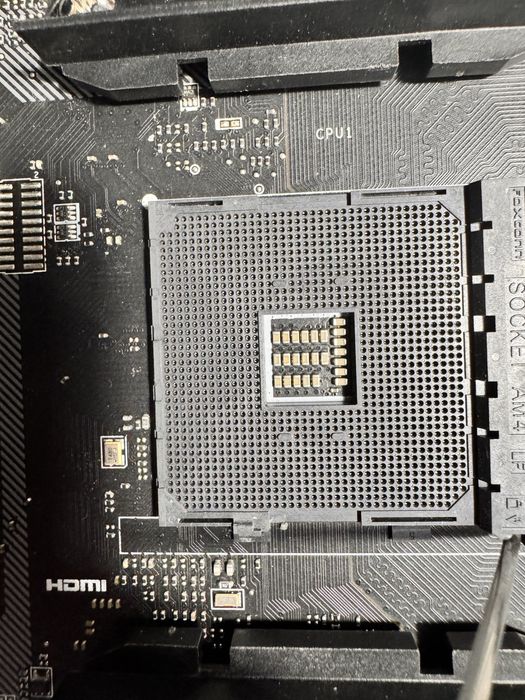 Материнская плата am4 ам4 AMD MSI B450M BAZOOKA PLUS