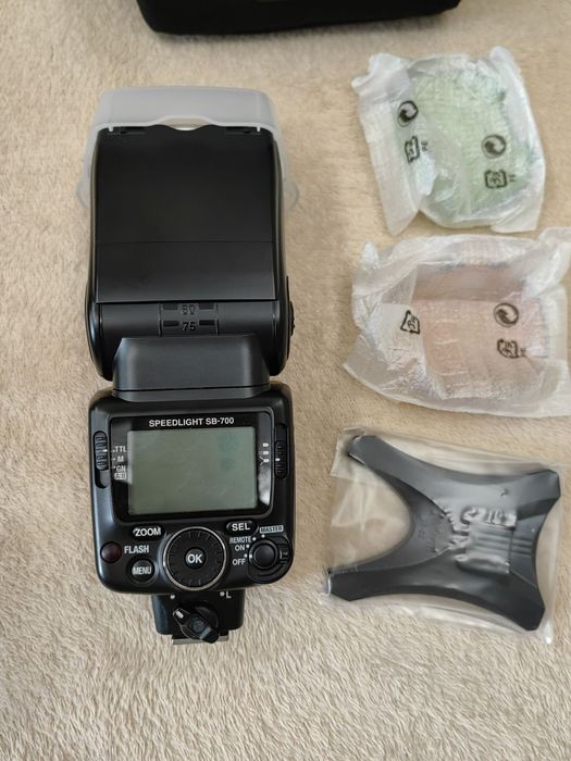 Nikon D7200 + два обектива и аксесоари