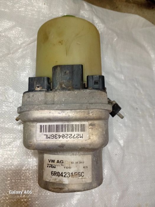 Vând pompa servo direcție  electrica pentru seat ibitza/polo/fabia