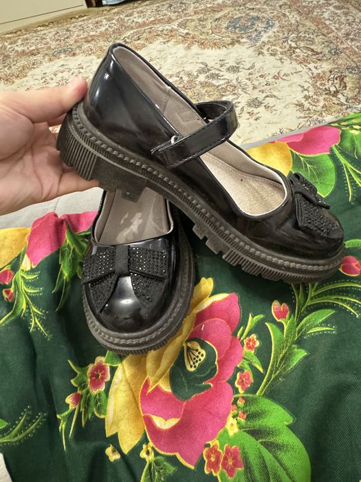 Туфли школьные для девочки