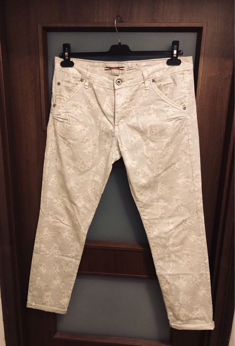 Панталони дънки Please, H&M