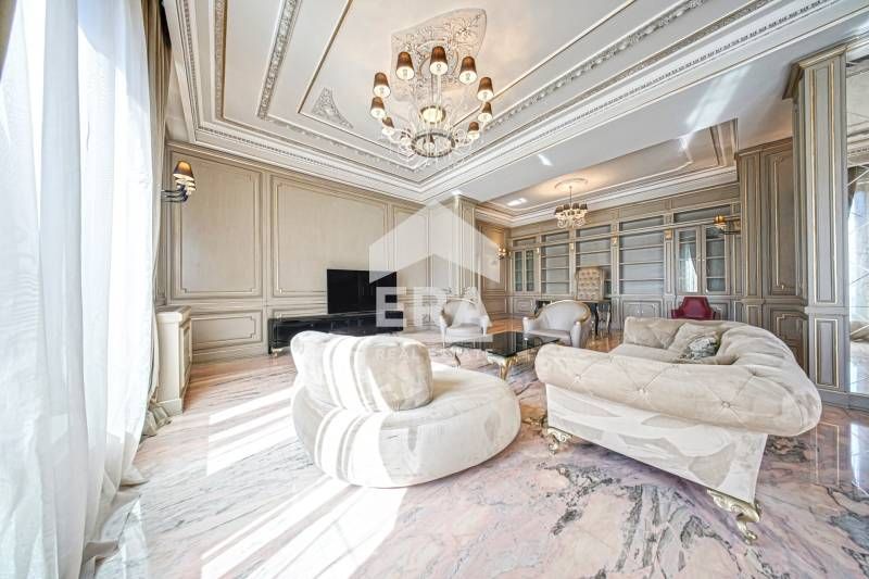 Дава се под наем Многостаен апартамент в София, Иван Вазов - 450 кв.м за 7480.68 € - Снимка #1