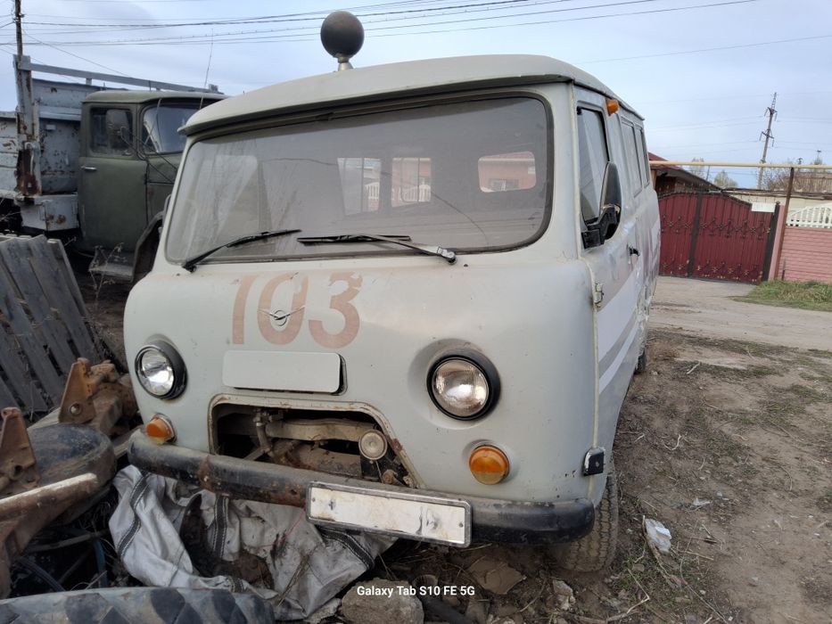 Продам уаз таблетка 2013годв выпуска