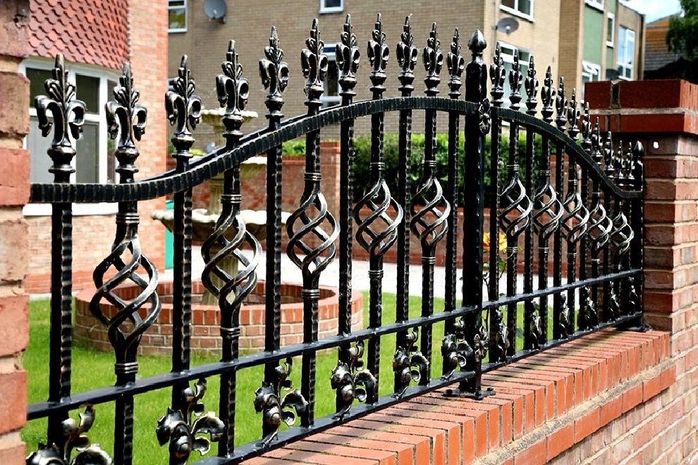 Svarshik xizmati. Svarkachi svarka perila leksan qayta tamir