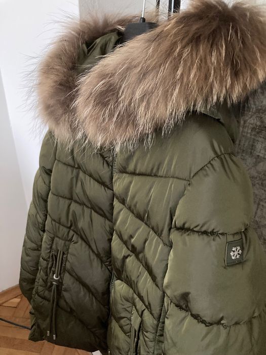 Зимно яке в актуален цвят