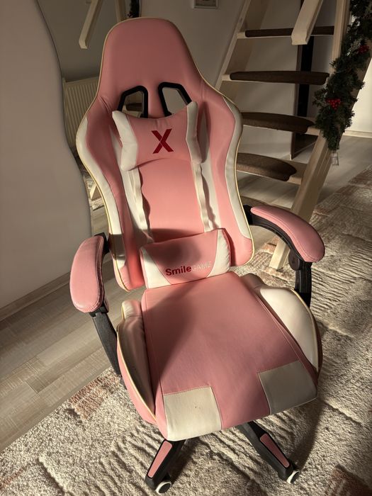 Scaun  x  gaming roz