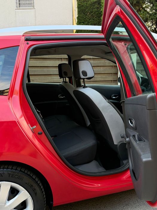 Renault Clio ESTATE/editieRIP.Curl Planet