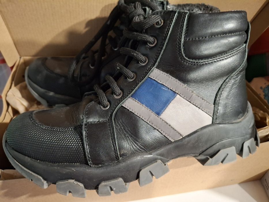 Ботуши за дъжд, боти