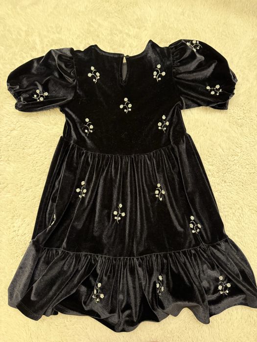 Платье Piombo и костюм Next. На 7-8 лет