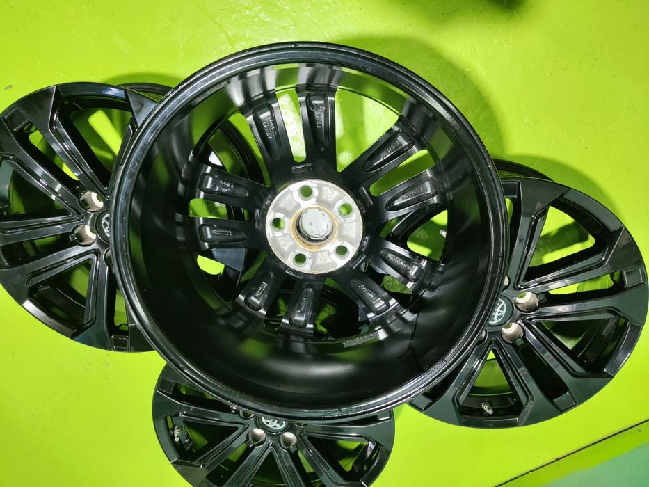 18 5x114.3 Toyota Rav 4 лети джанти 5х114.3 тойота