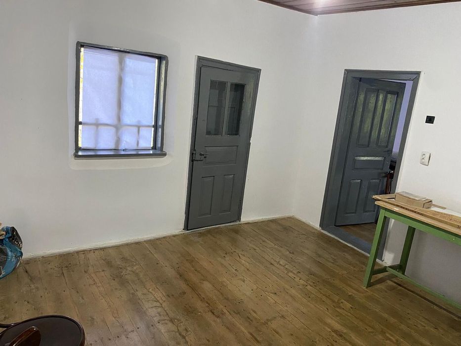 Casa batraneasca renovata cu teren