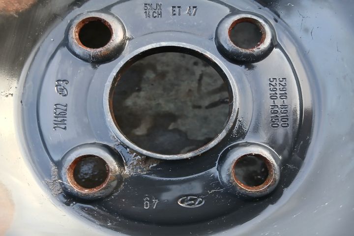 Janta tabla cu anvelopa 14 52910-B9100 52910-B9150 5JX14CH ET47 175/6