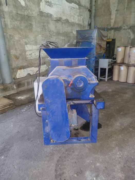 Шредер промышленный