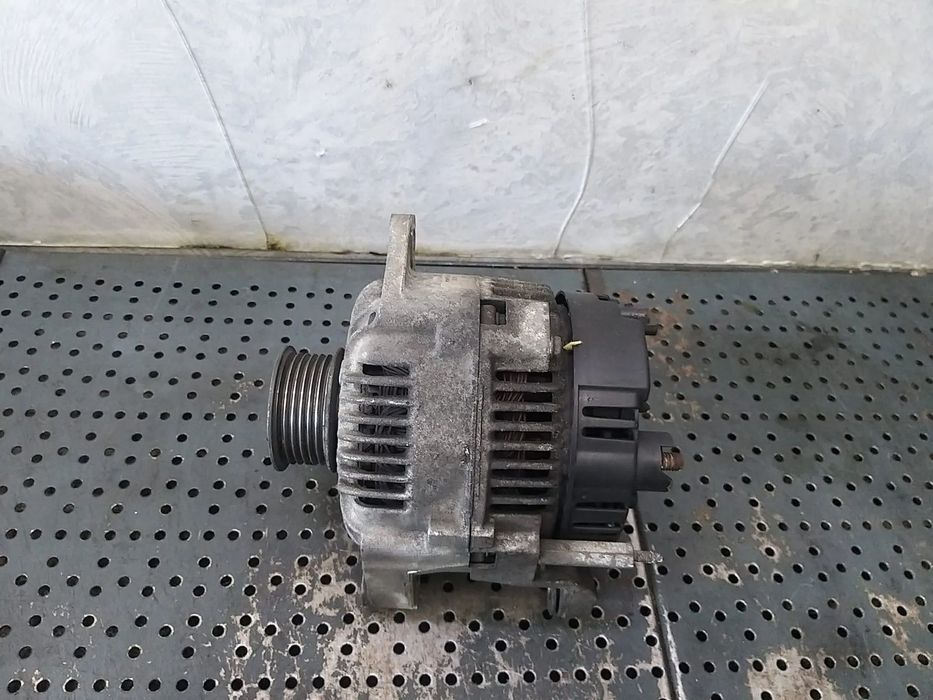Alternator 1.9 dti renault clio 2 2542327b 7700431944 a13vi253