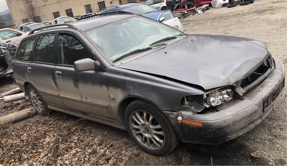 Volvo v40 1.9 d на части