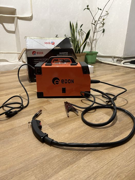 Продам Сварка пол автомат