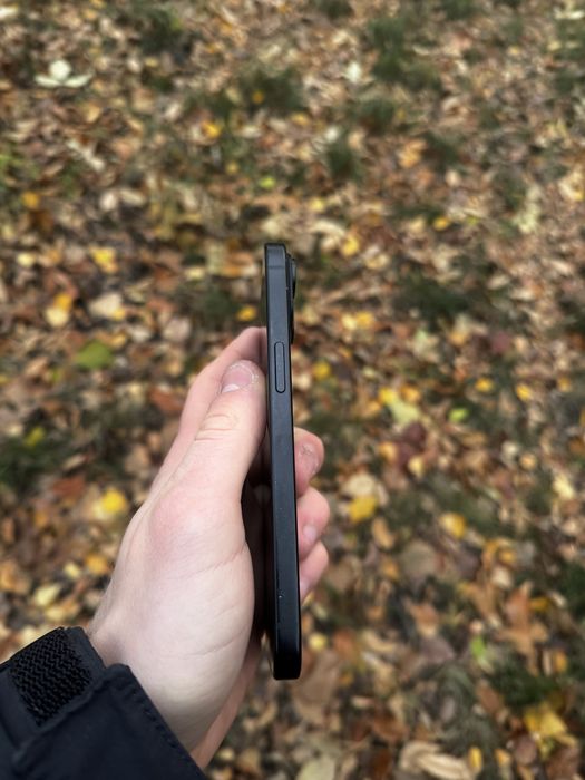 Iphone 15 в хорошем состоянии