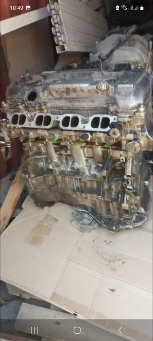 Двигатель  на Тойоту авенсис