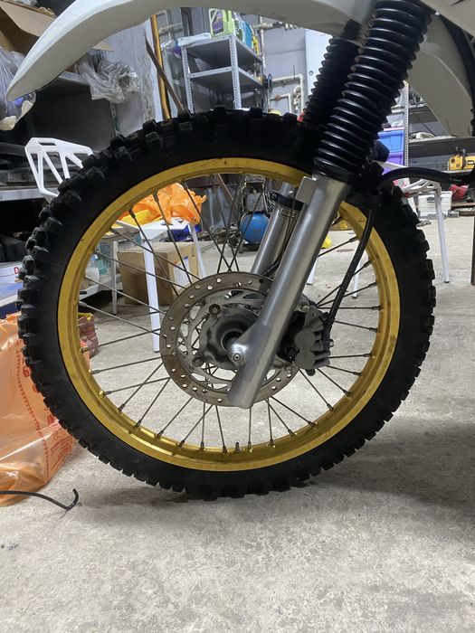 Мотоцикл Honda xr 230