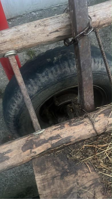 Vând caruta de padure 4 frane