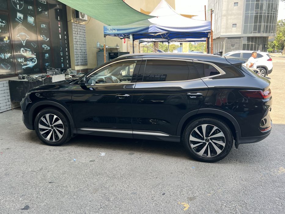 Byd chempion 605km