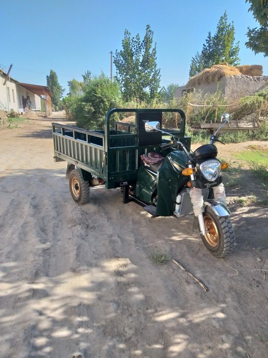 Lochin moto sotiladi 2022 yil