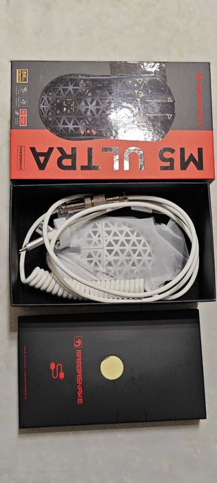 Гейминг мишка MAMBASNAKE M5 ултра лека карбонова безжична – 39 грама