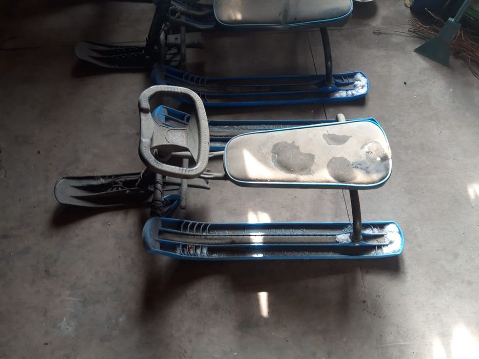 Санки детские 6 тыс одни