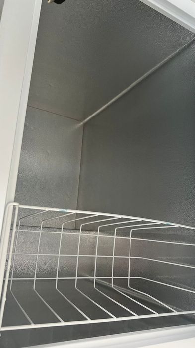 Продам морозильник новый