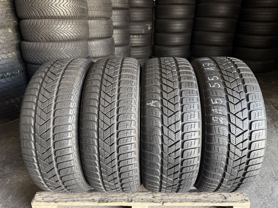 4 anvelope iarna 215/55/17 , Pirelli , 6.7 mm , DOT 2023 !