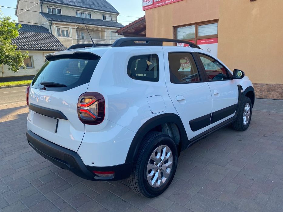 Duster 2023 benzina gaz