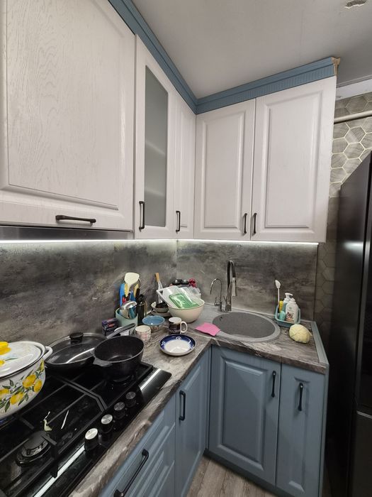 Кухонный гарнитур угловой