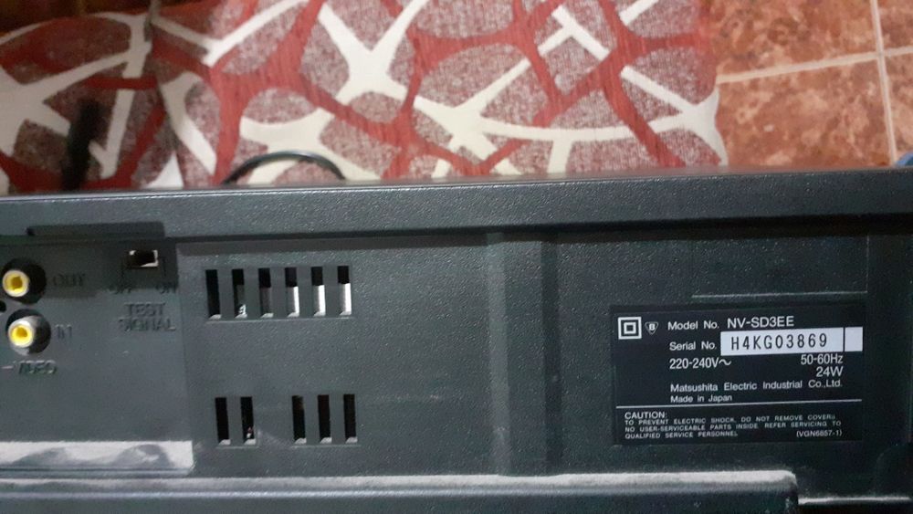 Видео Панасоник-записващо в изправност без  дистанционно с евро-кабел.