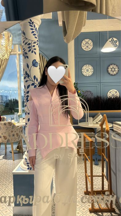 Пиджак с корсетом