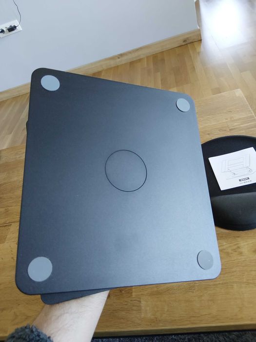 Стойка за лаптоп + подарък килимче за мишка