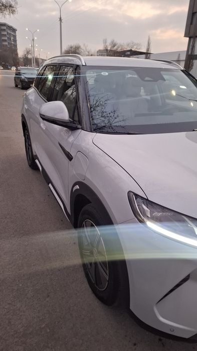 Byd yuan uup 4 pazitsiya