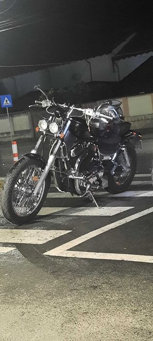 Vând  schimb    1400