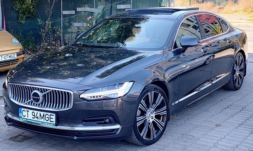 Volvo S90 LONG, 2022,  2.0 benzină Mild hibrid , 300 cp