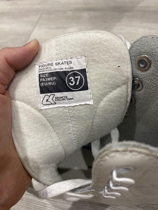 Коньки женские