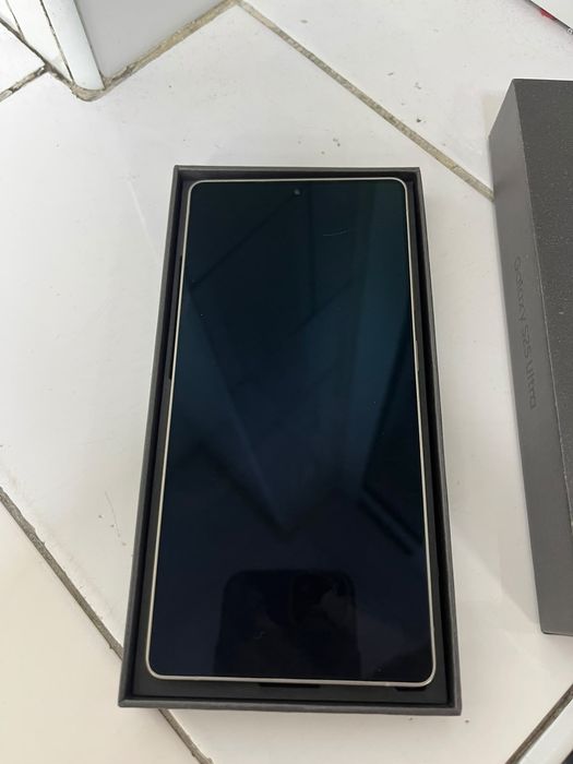 Samsung S25 Ultra